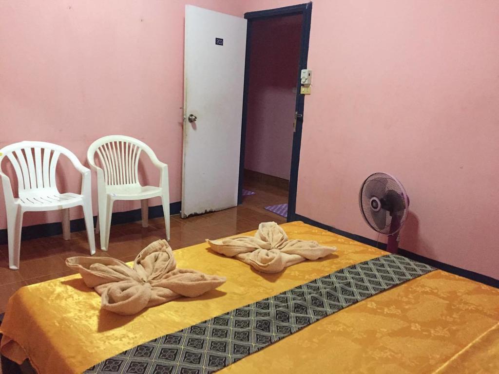 Marina Ao Nang Guesthouse Kültér fotó