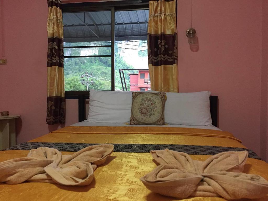 Marina Ao Nang Guesthouse Kültér fotó