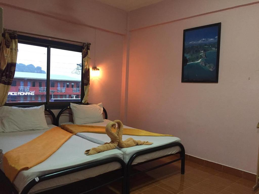 Marina Ao Nang Guesthouse Kültér fotó
