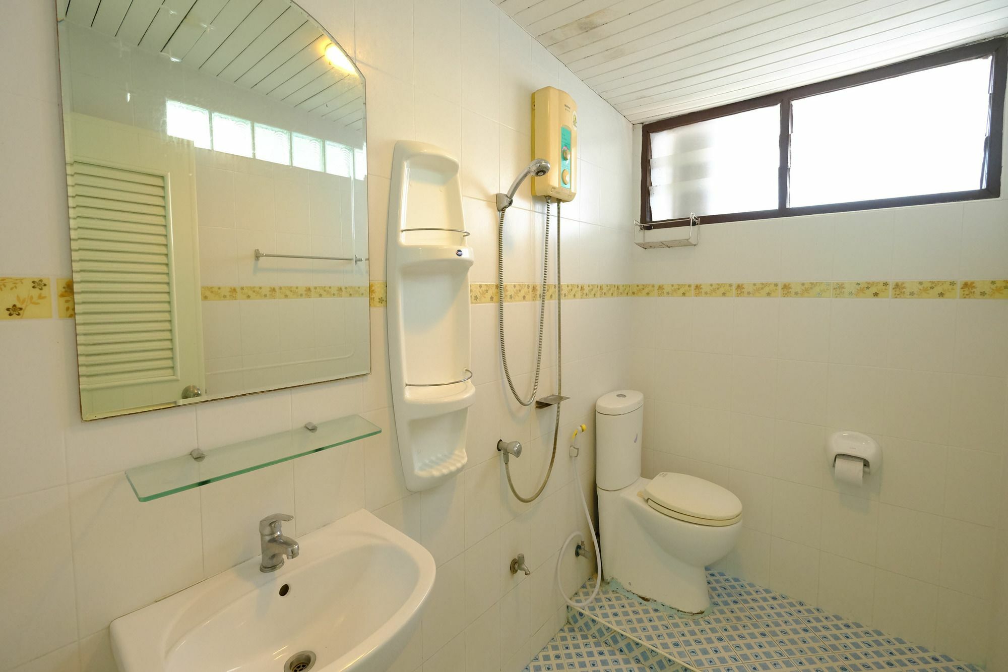 Marina Ao Nang Guesthouse Kültér fotó